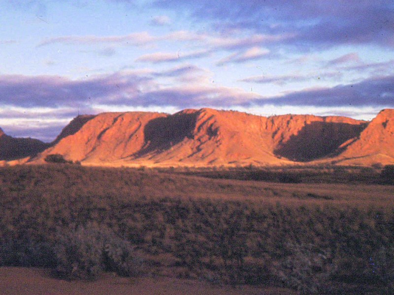 Travelling Friday–Tnorala (Gosse Bluff)&nbsp;Revisited